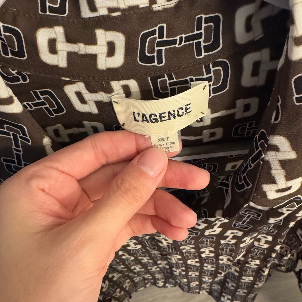 L’agence nina brown buckle print silk blouse xs - Picture 4 of 6
